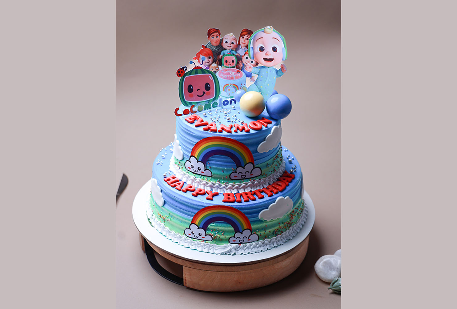 Cocomelon Cake