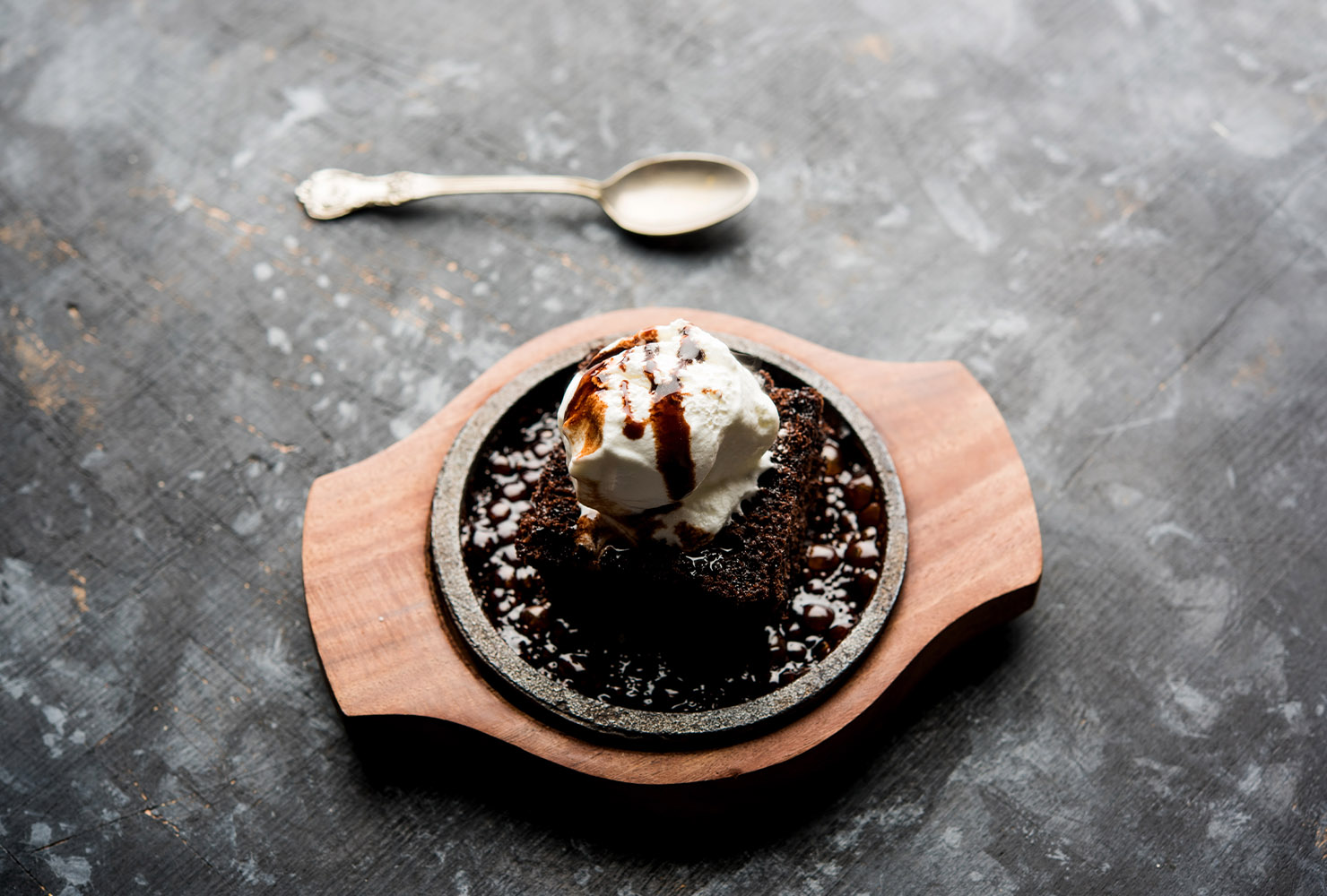 Hot Chocolate Brownie (With Chocolate IceCream)